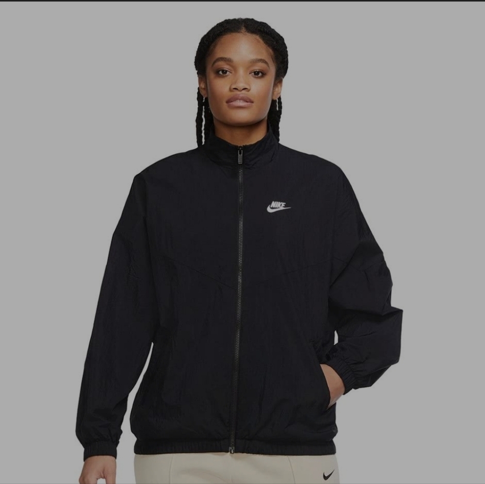 Nike Womens Oversized  Black Jacket